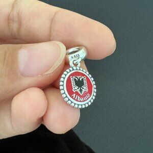 Pandora  Albania  Exclusive Charm